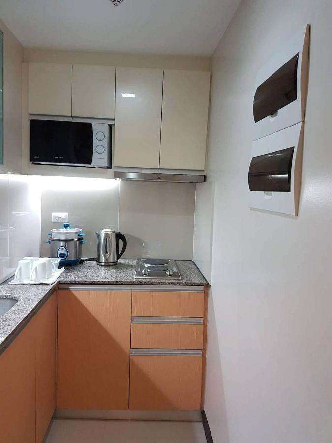 Ferienwohnung Mactan Newtown Deluxe Island Breeze Lapu-Lapu City Exterior foto