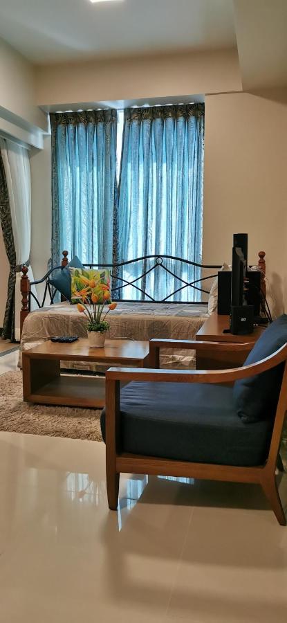 Ferienwohnung Mactan Newtown Deluxe Island Breeze Lapu-Lapu City Exterior foto