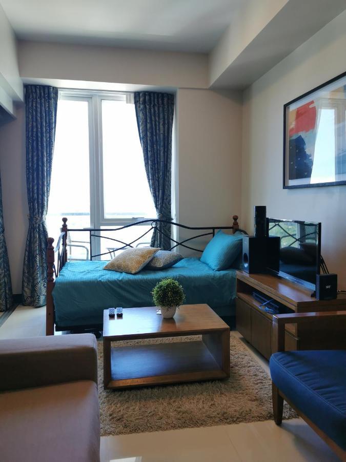 Ferienwohnung Mactan Newtown Deluxe Island Breeze Lapu-Lapu City Exterior foto