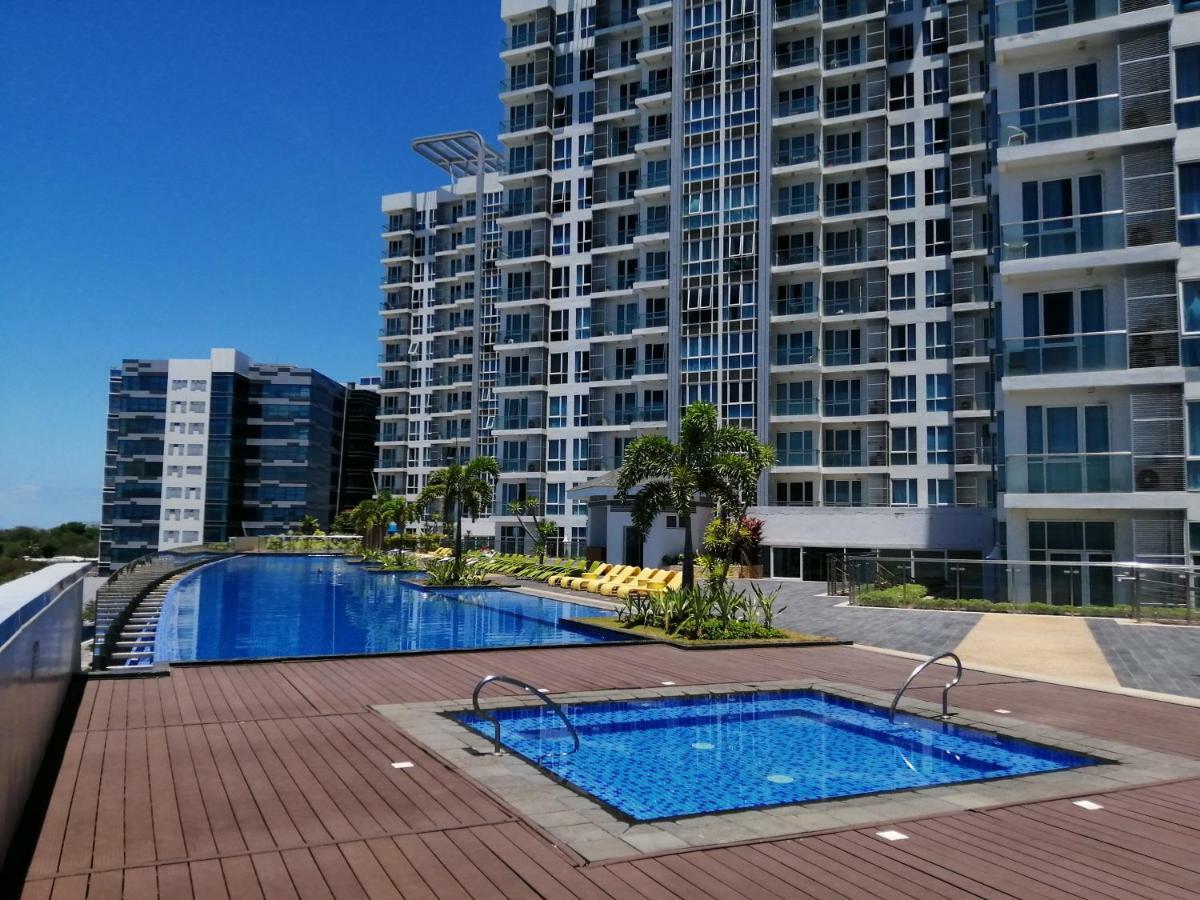 Ferienwohnung Mactan Newtown Deluxe Island Breeze Lapu-Lapu City Exterior foto