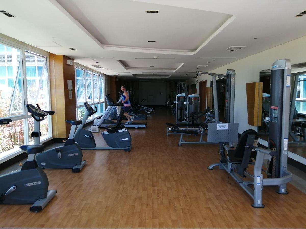 Ferienwohnung Mactan Newtown Deluxe Island Breeze Lapu-Lapu City Exterior foto